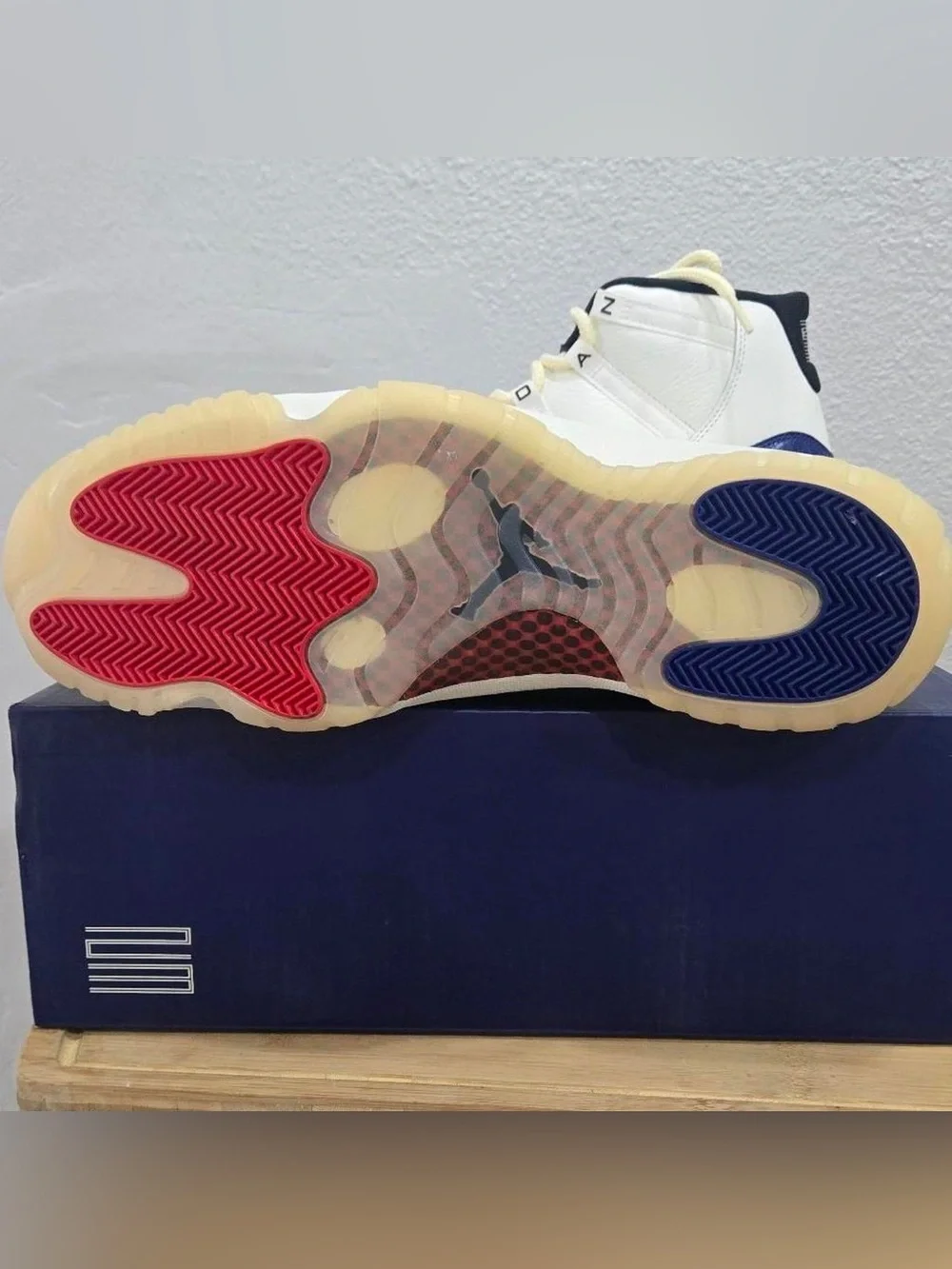 Jordan Retro 11 “Rare”